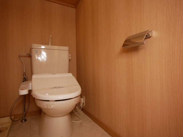 トイレ　清潔感のあるトイレです