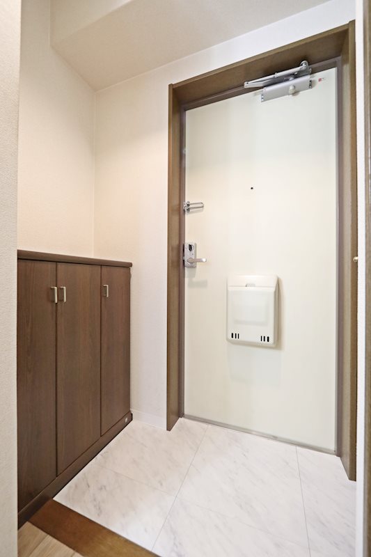 玄関　玄関　シューズBOX