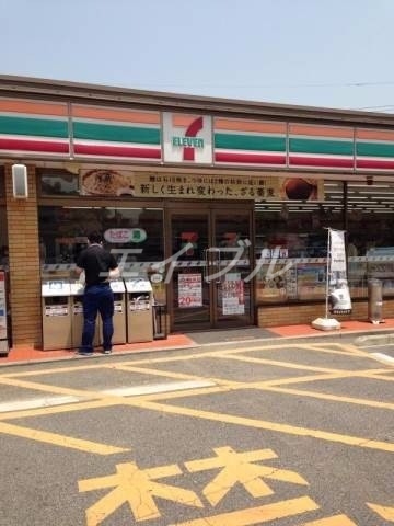 コンビニ　セブンイレブン倉敷玉島1丁目店（コンビニ）まで672m