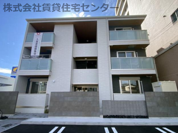 D-ROOM和歌山黒田の建物外観
