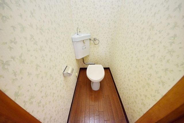 トイレ　～トイレ～