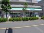 コンビニ　ファミリーマート浦和根岸店（コンビニ）まで443m