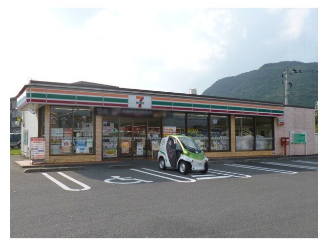 コンビニ　セブンイレブン武雄川良店（コンビニ）まで429m