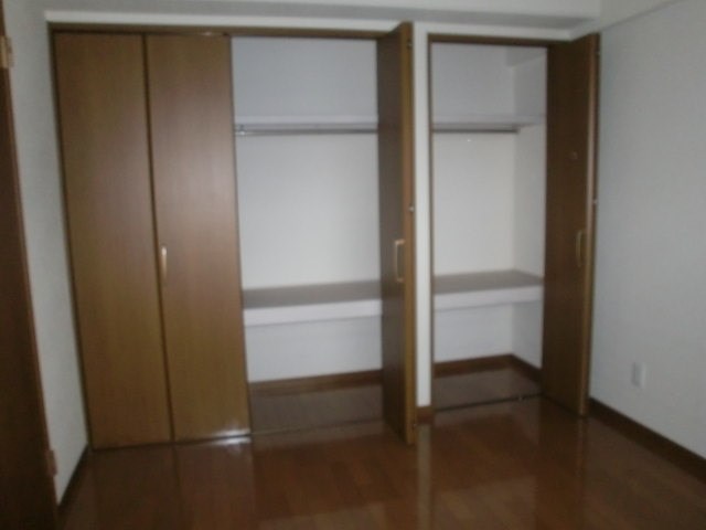 収納　同型タイプ