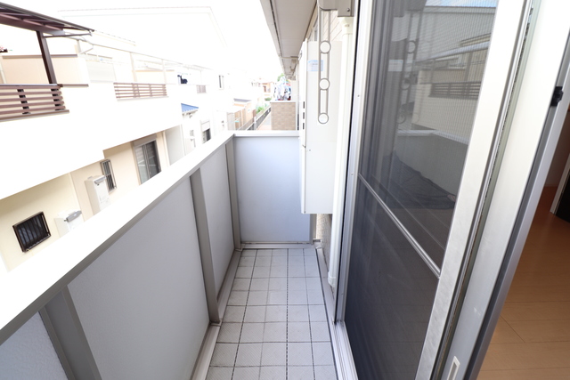 バルコニー　バルコニー