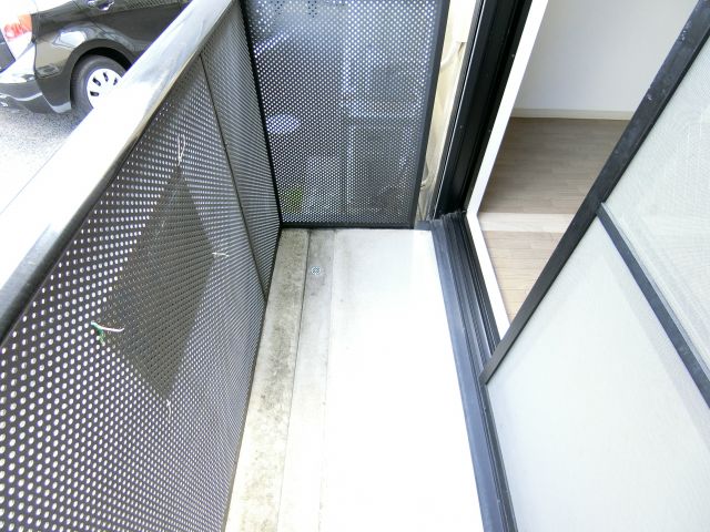 バルコニー　同物件別部屋イメージ写真