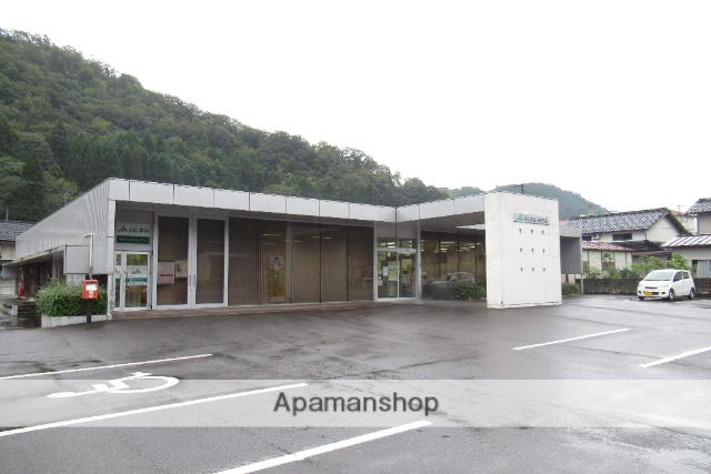 銀行　ＪＡしまね　掛合支店（銀行）まで800m