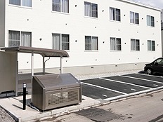 駐車場　駐車場