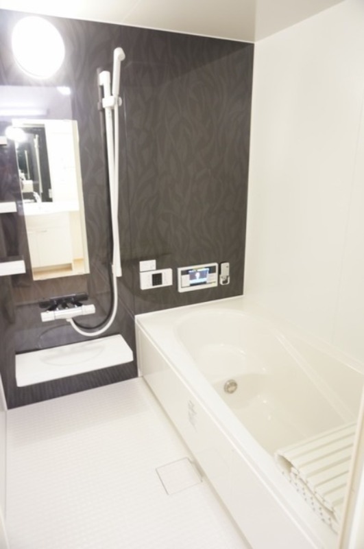 バス・シャワールーム　図面と現状に相違がある場合には現状を優先