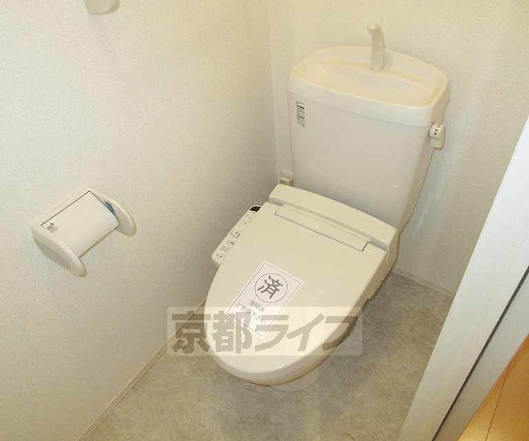 トイレ　清潔感のあるトイレ・