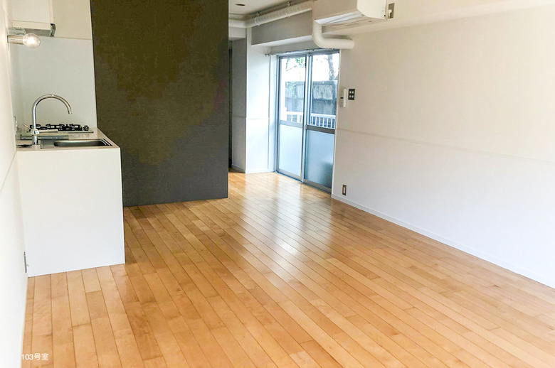 その他　3階の角部屋、2面採光のお部屋