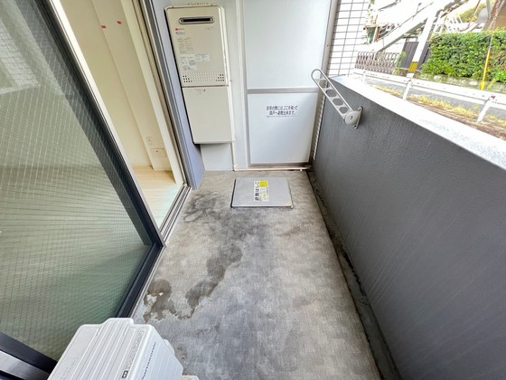 バルコニー　※別の部屋の写真です