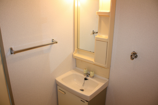 洗面設備　※別室の参考写真の為、現況優先です。