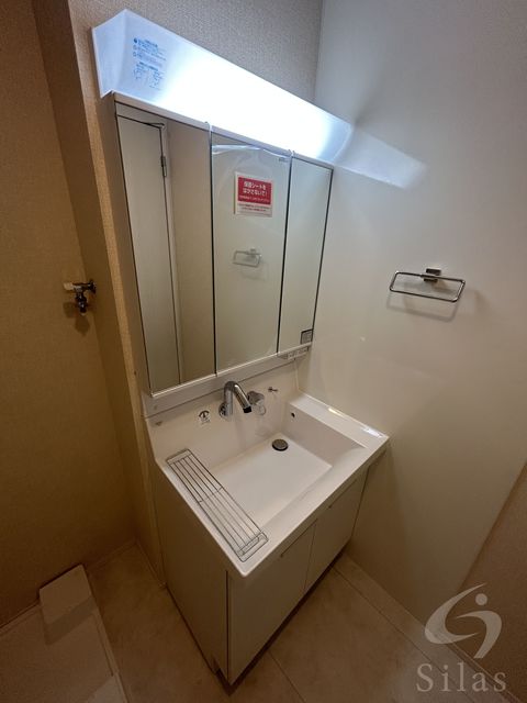 洗面設備　同仕様