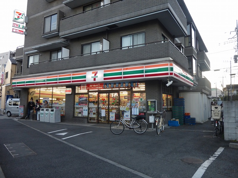 コンビニ　セブンイレブン（コンビニ）まで599m