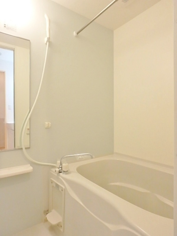 バス・シャワールーム　図面と現状に相違がある場合には現状を優先