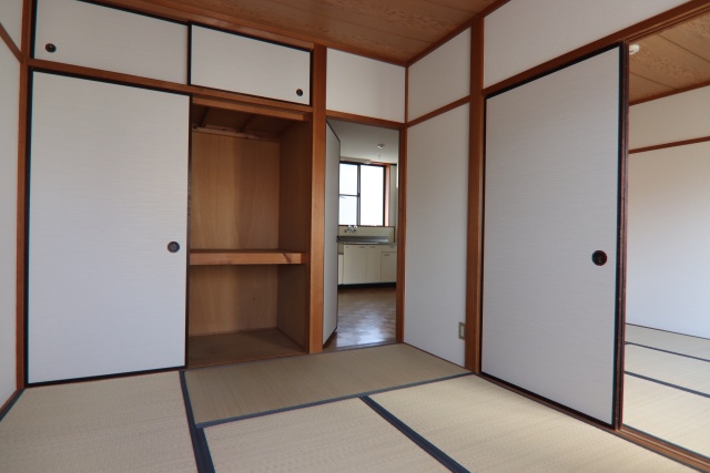 収納　※別室の参考写真の為、現況優先です。