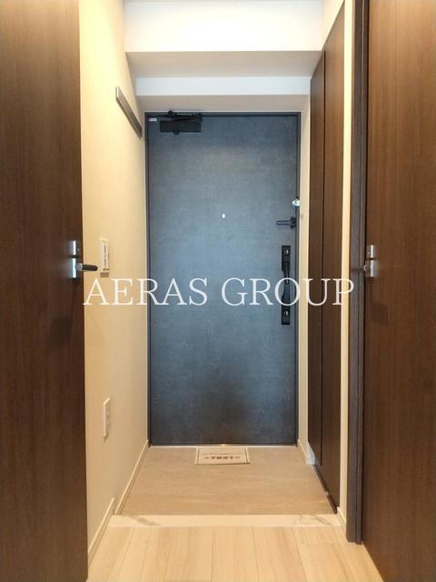 玄関　同タイプ参考写真