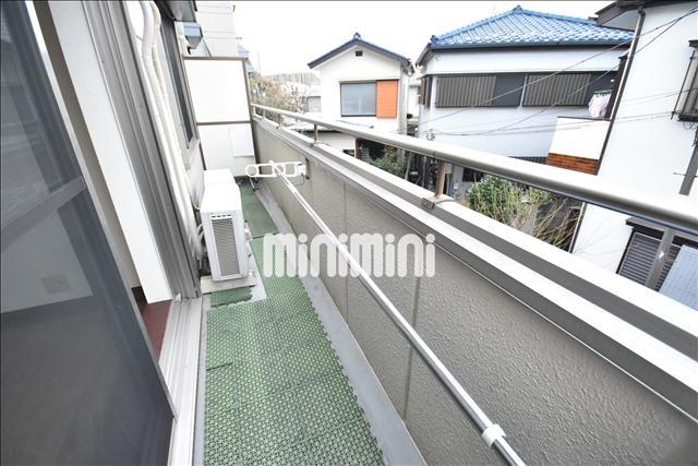 バルコニー　広いベランダ。