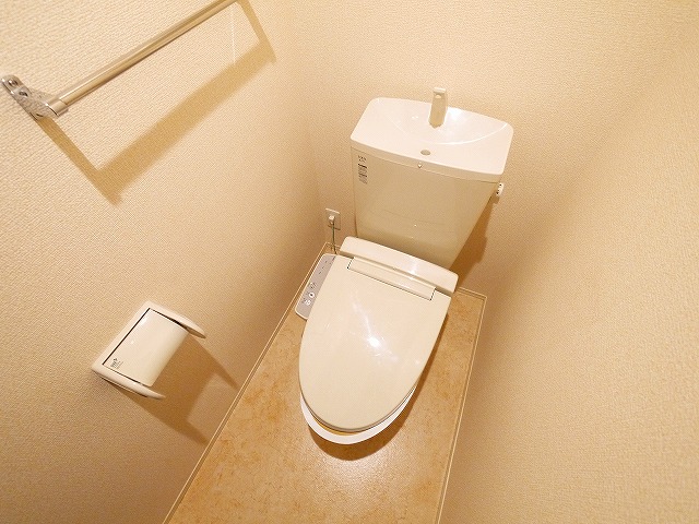 トイレ　コンパクトで使いやすいトイレです