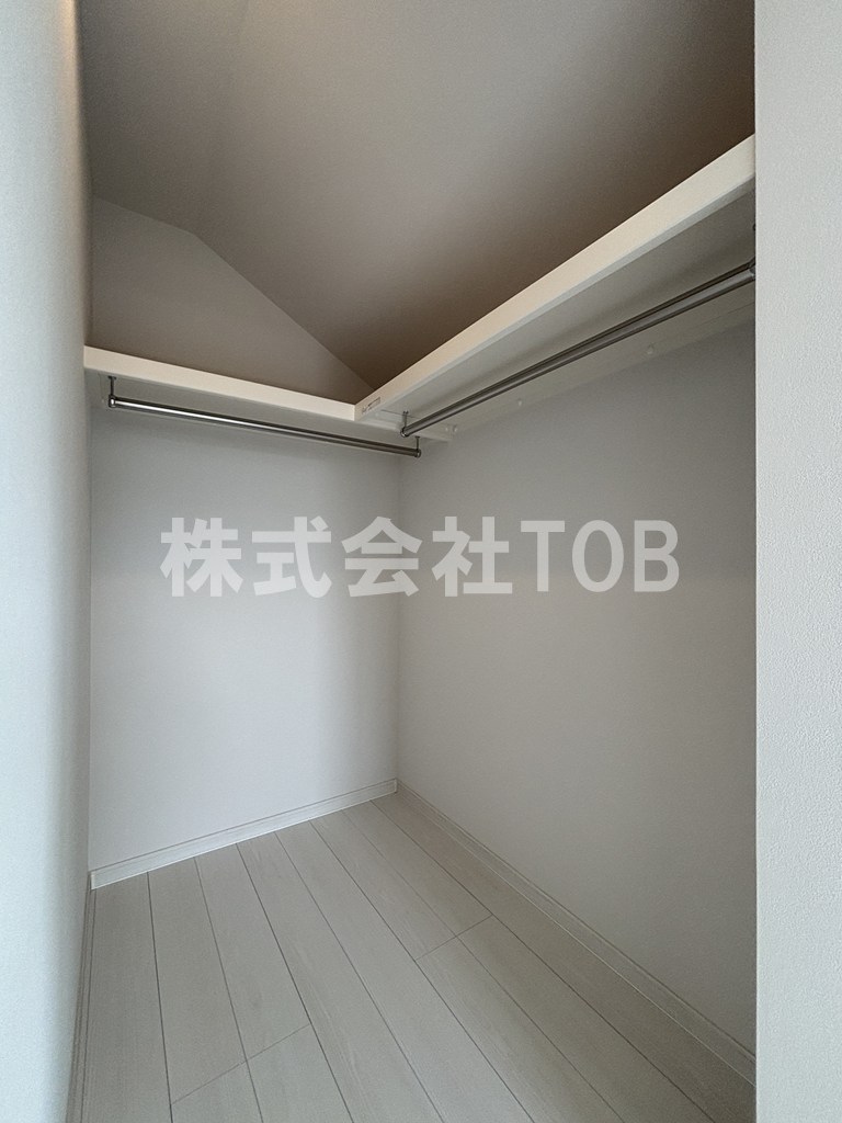収納　洋室7帖　ウォークインクローゼット