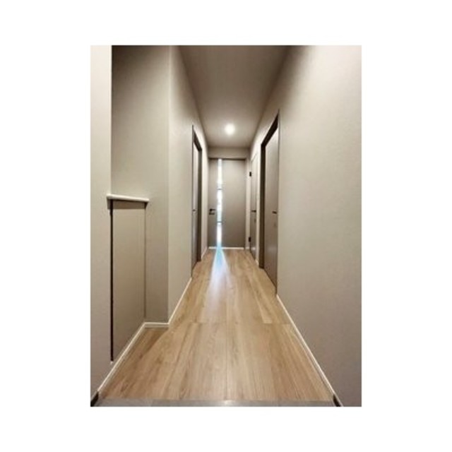 玄関　※写真は同タイプ住戸です。
