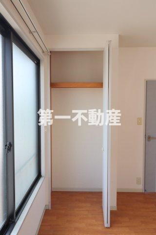 収納　5.5帖洋室