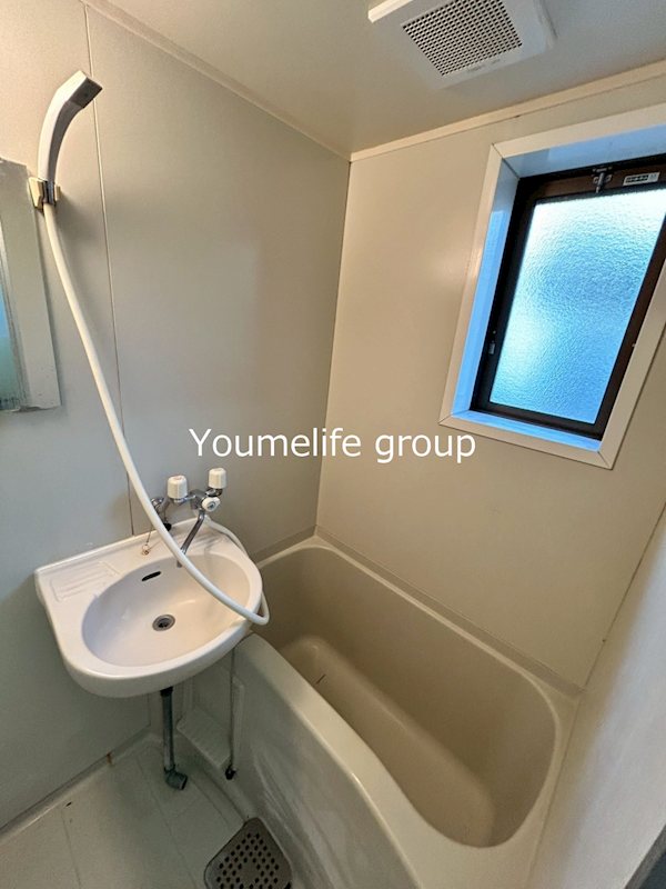 バス・シャワールーム　同仕様写真