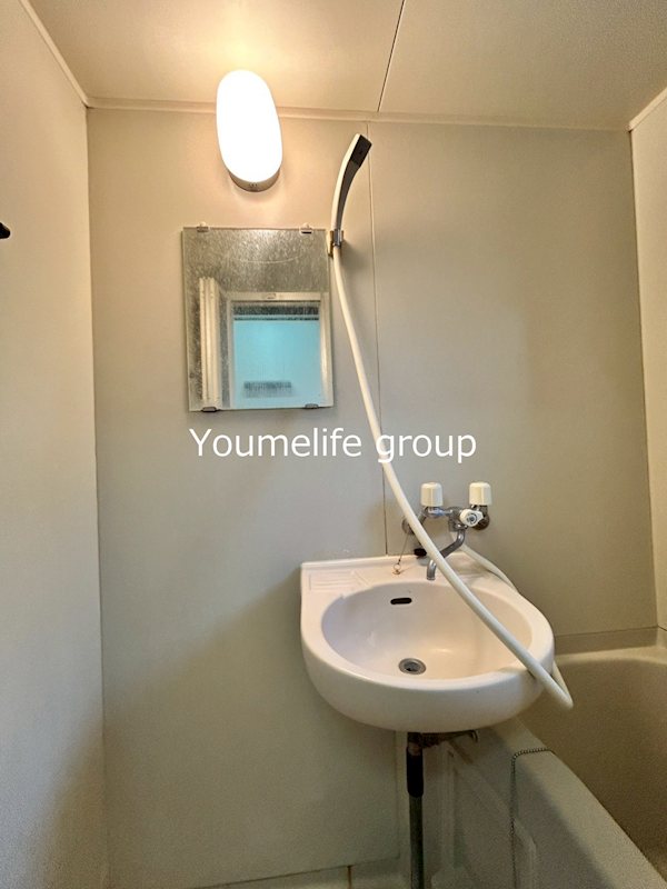 洗面設備　同仕様写真