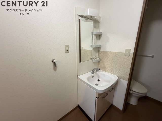 洗面設備　シャワー付き洗面化粧台♪