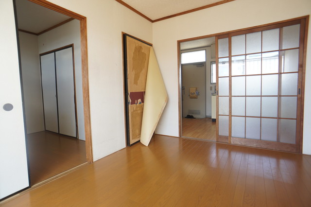 居室・リビング　参考画像　クリーニング前