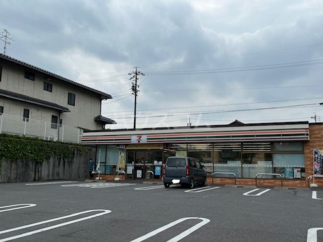 コンビニ　セブンイレブン 名古屋上社5丁目店（コンビニ）まで329m