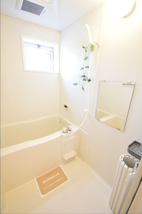 バス・シャワールーム　浴室