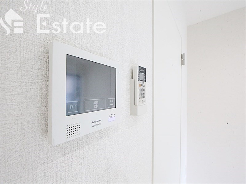 セキュリティ　モニター付きインターホン