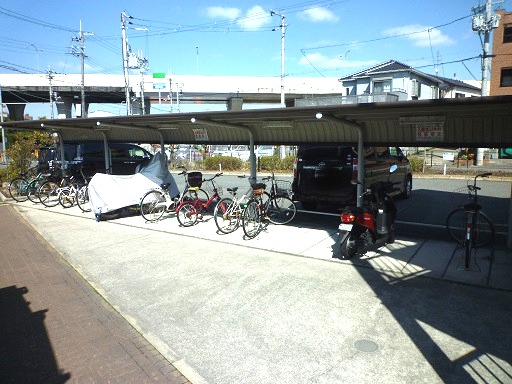 エントランス　駐輪場