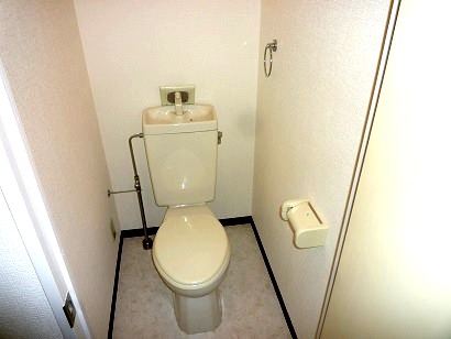 トイレ　＊イメージ　同物件・反転タイプの写真