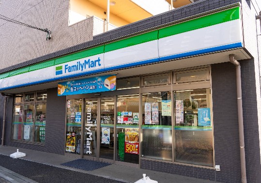 コンビニ　ファミリーマート 東伏見四丁目店（コンビニ）まで1322m