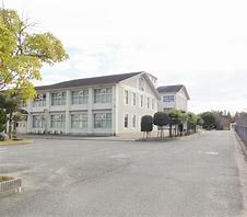 中学校　三木東中学校（中学校）まで1347m