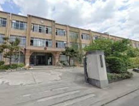 中学校　京都市立桃山中学校（中学校）まで655m