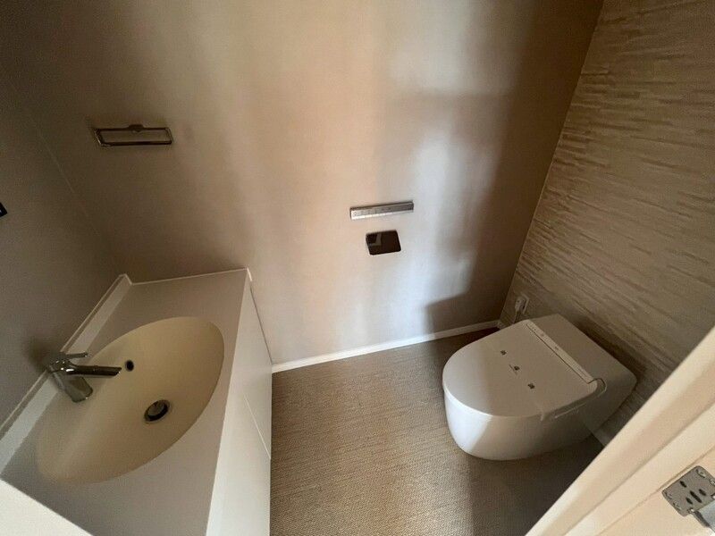 トイレ　トイレもきれいです