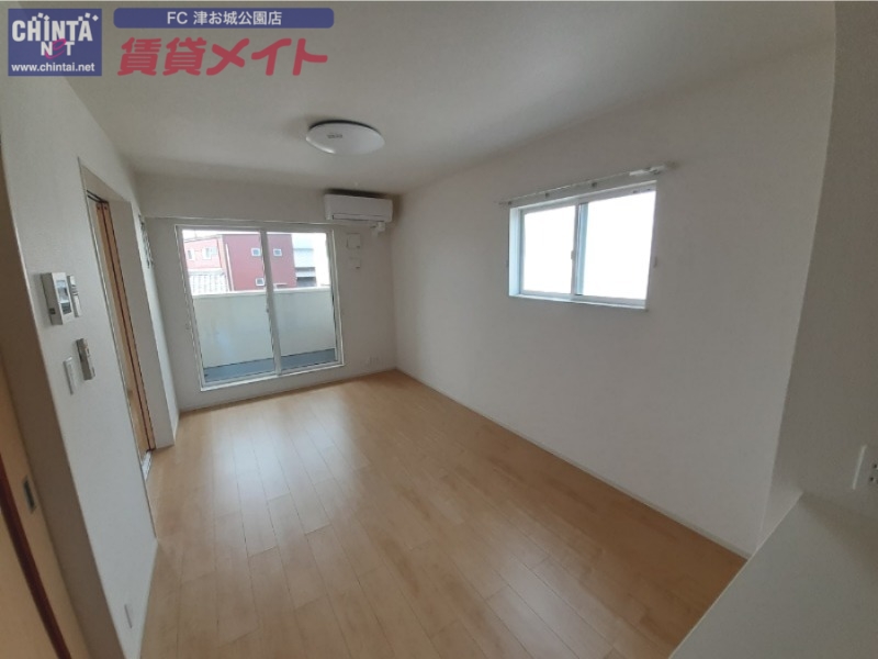 居室・リビング　同型タイプのお写真です。