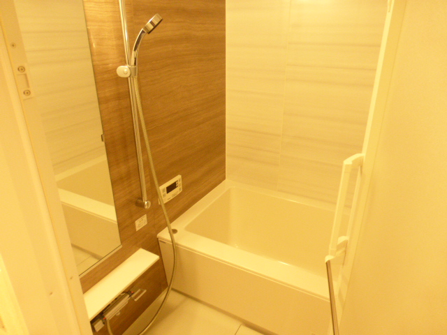バス・シャワールーム　バス※別部屋参考写真