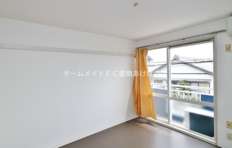 居室・リビング　同型別部屋写真