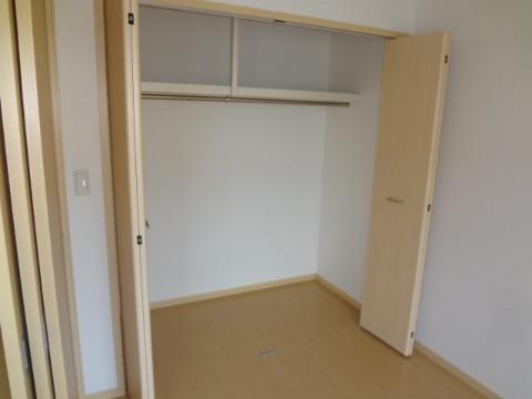 収納　クローゼット