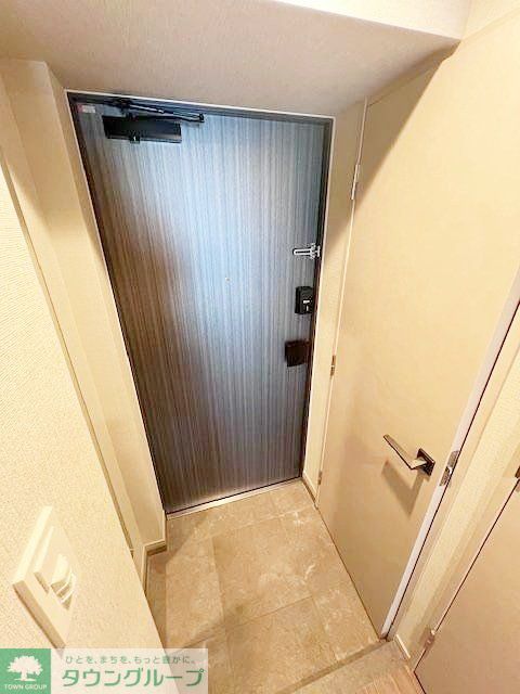 玄関　バルコニー