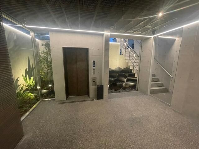 エントランス　☆スペシャリストなプロ賃貸師が接客対応させていただきます☆