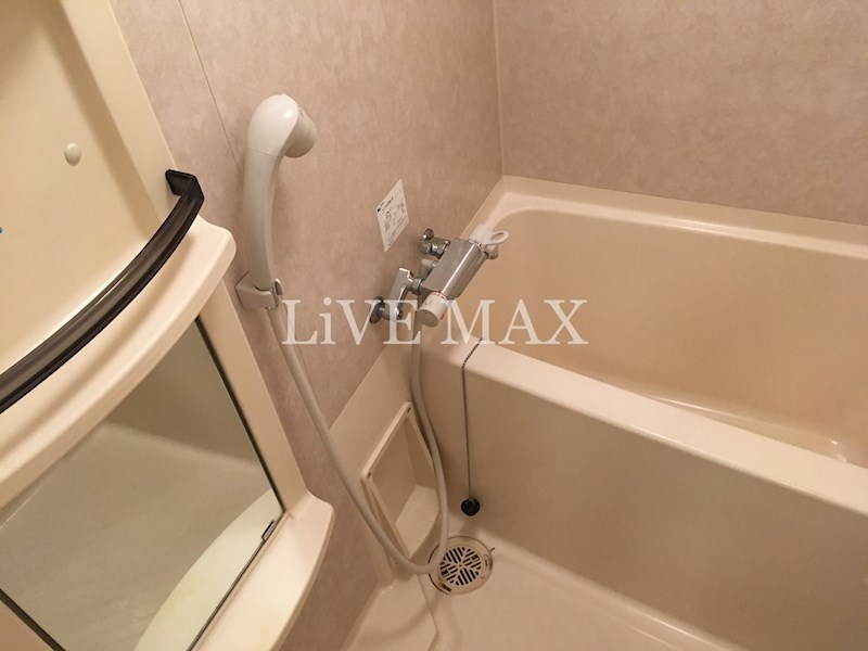 バス・シャワールーム　★☆家具家電付きマンション☆★家具家電撤去も可能です♪