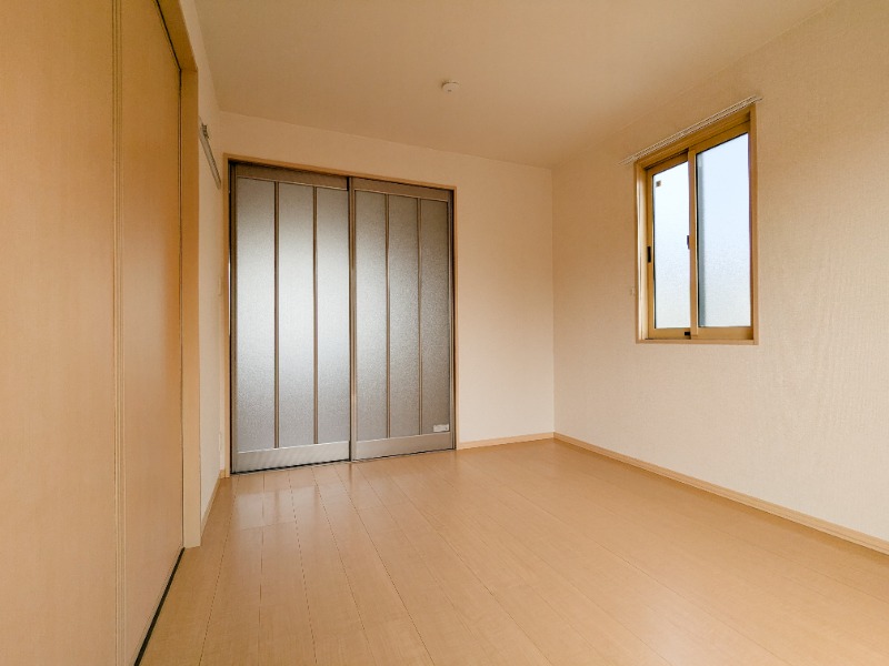 居室・リビング　図面と現状に相違がある場合には現状を優先