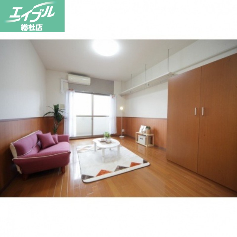 居室・リビング　家具は付きません