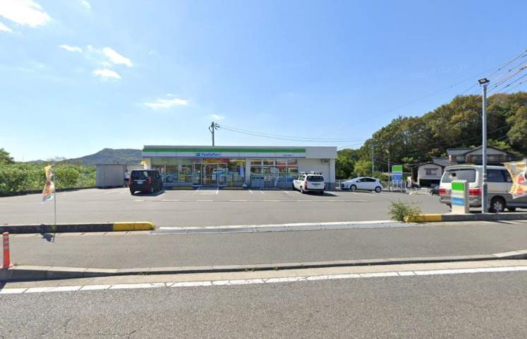 コンビニ　ファミリーマート児島中山公園前店（コンビニ）まで840m